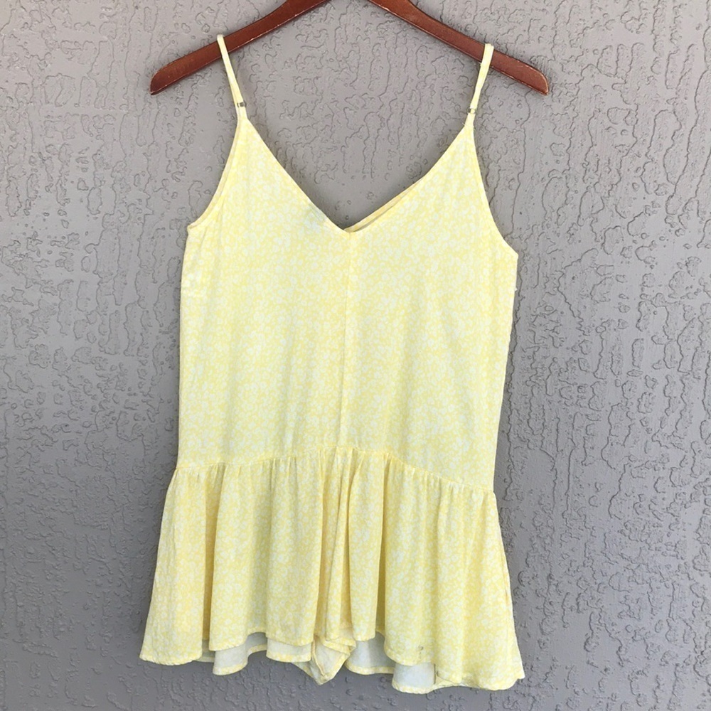 Wild Fable Yellow & White Floral Print Shorts Romper - Picture 5 of 9